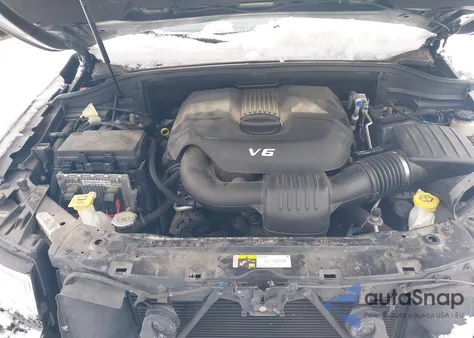 2014 Jeep Grand Cherokee Overland from USA, damaged, VIN 1C4RJFCG8EC365872